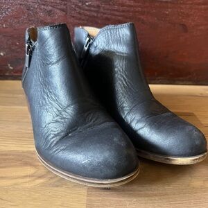 Lucky Brand Basel Bootie double zip 7.5/38 black